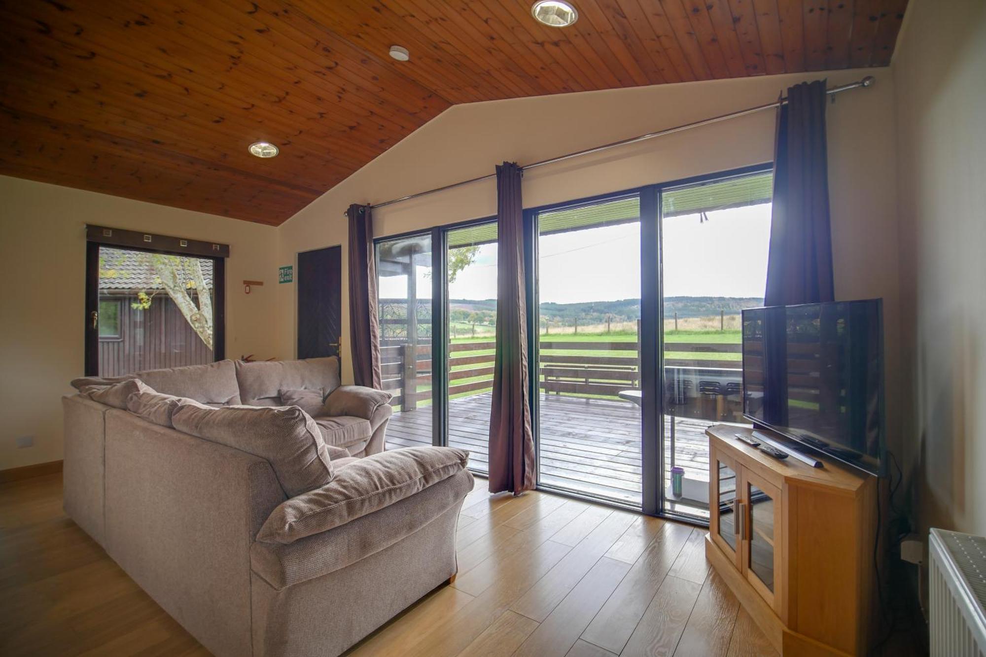 Glenview Chalet Park Inverness Exteriör bild