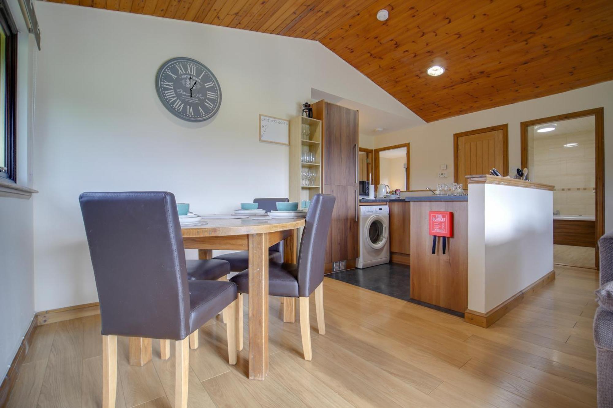 Glenview Chalet Park Inverness Exteriör bild