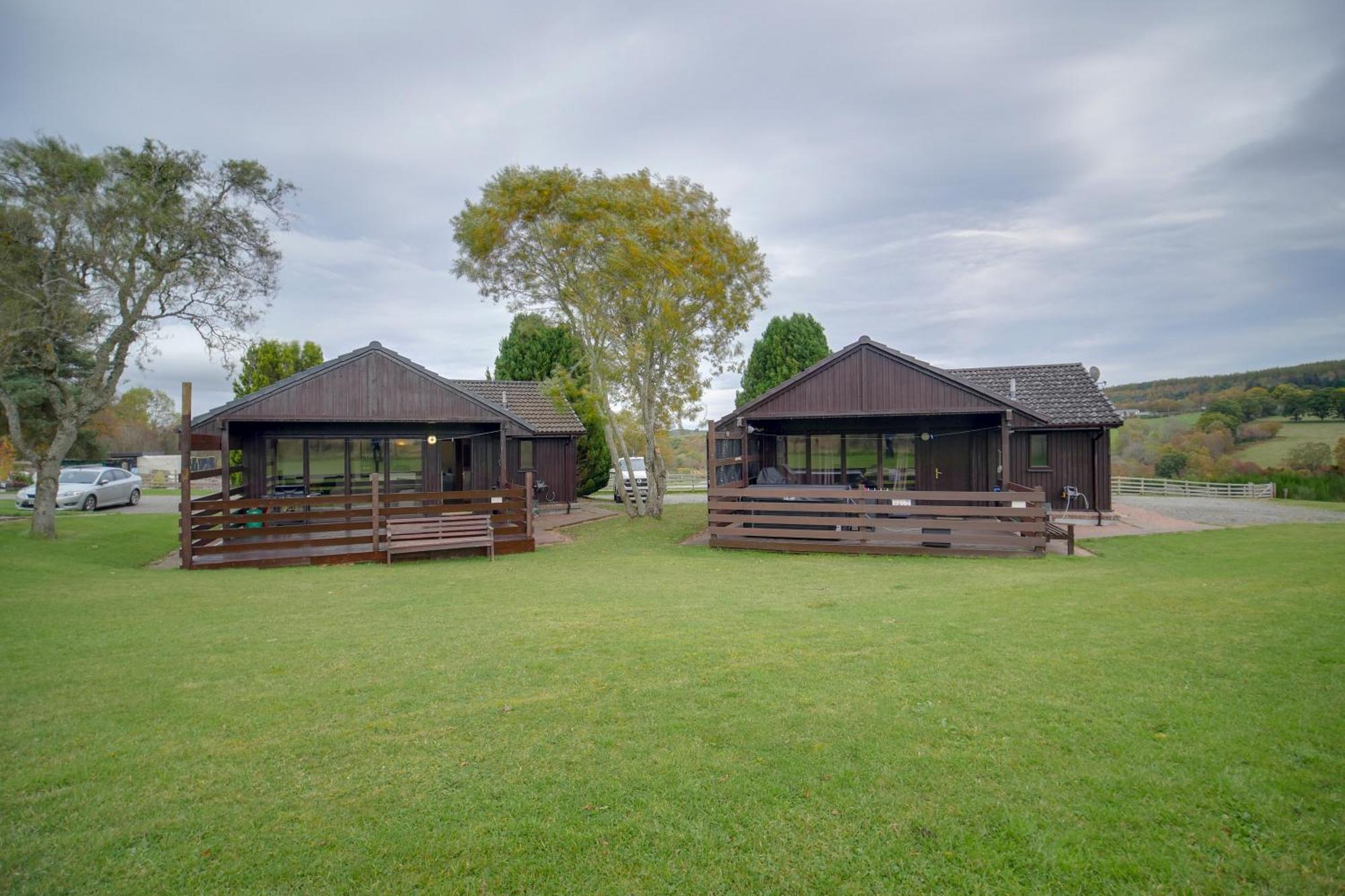 Glenview Chalet Park Inverness Exteriör bild